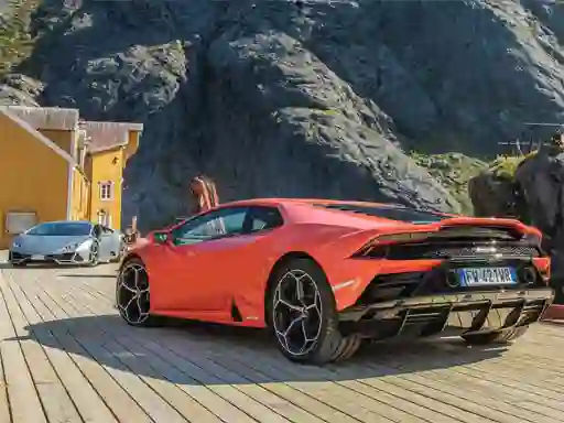 Trò chơi Huracan Evo Puzzle trực tuyến