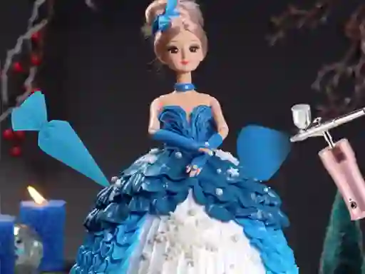 Trò chơi Icing On Doll Cake trực tuyến
