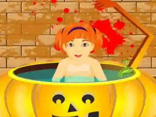 Trò chơi Little Baby Halloween Bathing trực tuyến
