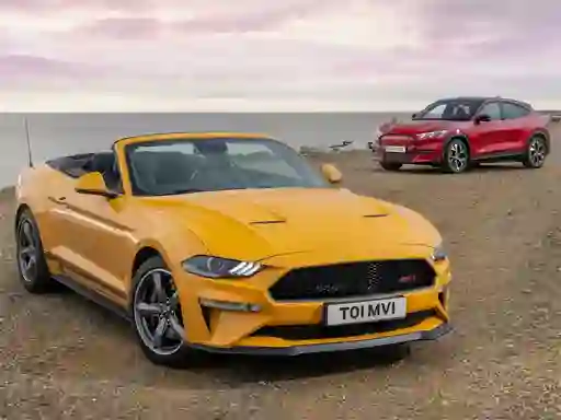 Trò chơi Ford Mustang California Special Slide trực tuyến