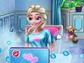 Trò chơi Nữ Hoàng Băng Giá: Blog Hoàng Gia  trực tuyến